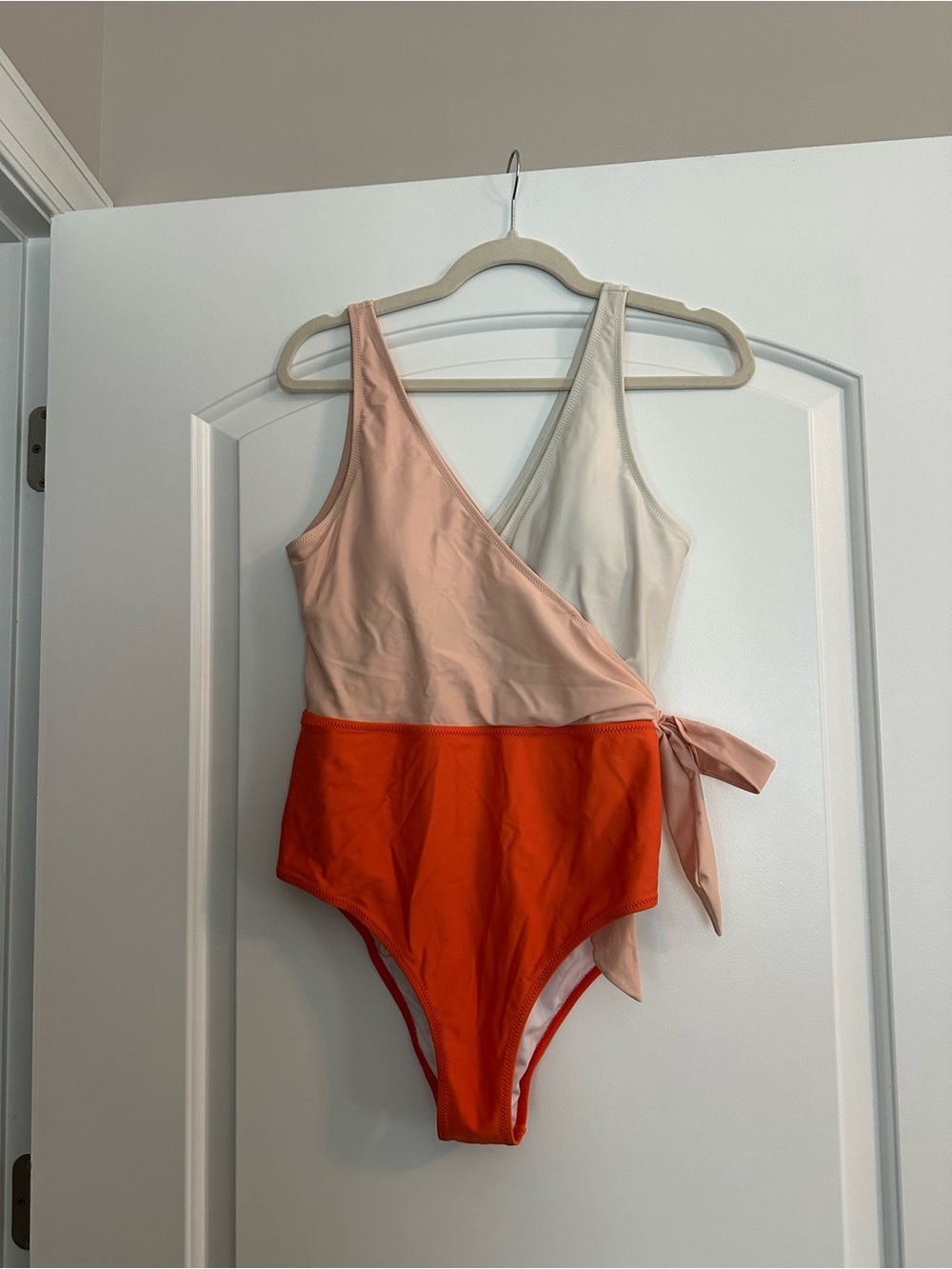 Colorblock One-Piece Swimsuit in Peach, Cream & Orange